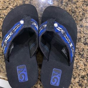Teva NWOT 11c